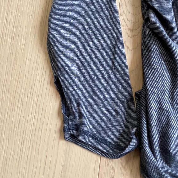 The North Face Stretch Lightweight Half-zip Top, Size M, Like New - Picture 4 of 7